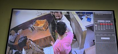 आधी रात टोल प्लाजा पर भाजपाइयों का हंगामा, जबरन बूम बैरियर खोला, रोकने पर कर्मियों से की मारपीट